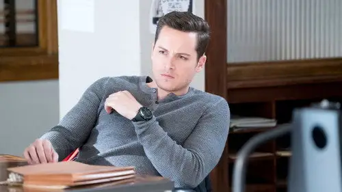 Chicago P.D. Temporada 4 Episodios 11 • Sub Español