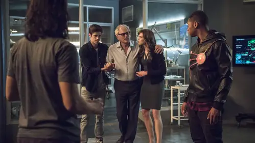 The Flash Temporada 2 Episodios 4 • Sub Español