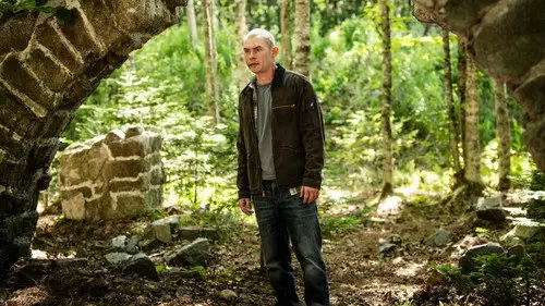 FROM Temporada 4 Episodios 2 • Sub Español