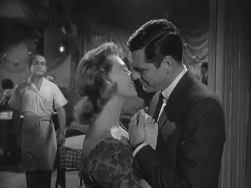 Peter Gunn Temporada 2 Episodios 15 • Sub Español