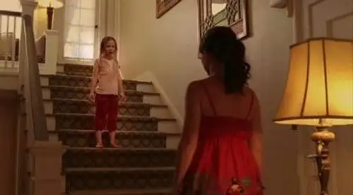 Entre fantasmas Temporada 2 Episodios 3 • Sub Español