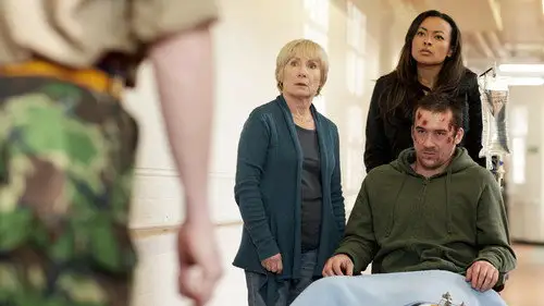 Holby City Temporada 13 Episodios 20 • Sub Español