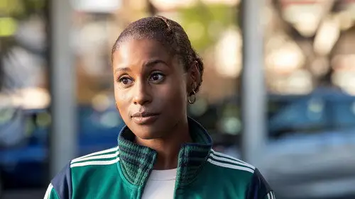 Insecure Temporada 5 Episodios 1 • Sub Español