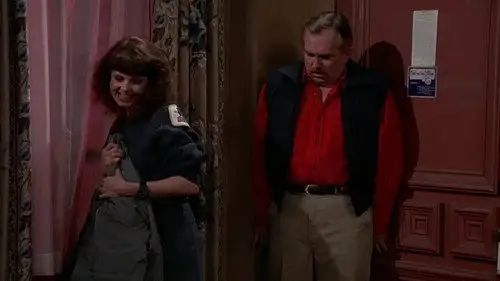 Cheers Temporada 7 Episodios 12 • Sub Español