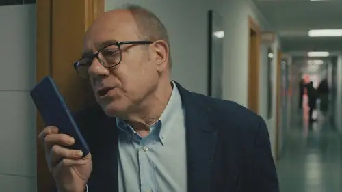 La vida de Carlo Temporada 2 Episodios 3 • Sub Español