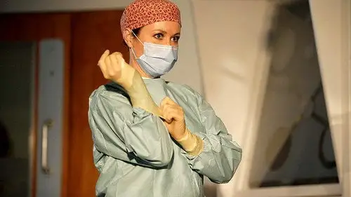 Holby City Temporada 12 Episodios 23 • Sub Español