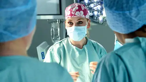 Casualty Temporada 31 Episodios 3 • Sub Español