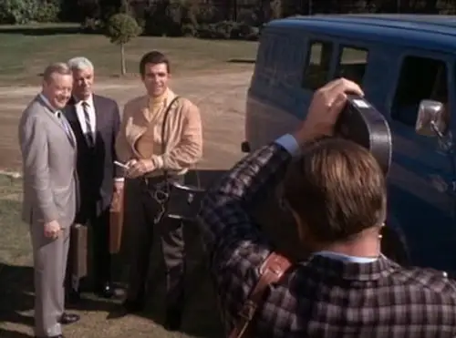 Ironside Temporada 1 Episodios 17 • Sub Español