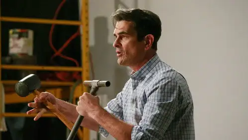 Modern Family Temporada 6 Episodios 23 • Sub Español