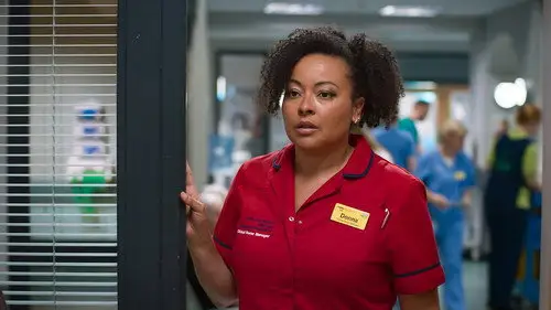 Casualty Temporada 38 Episodios 1 • Sub Español