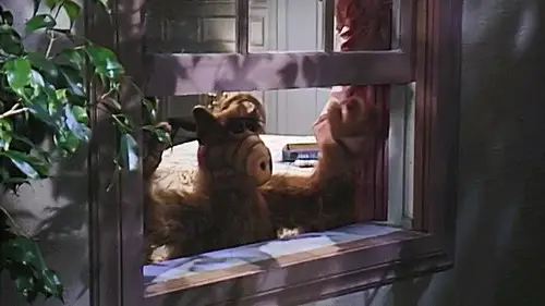 ALF Temporada 1 Episodios 2 • Sub Español