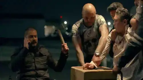La piloto Temporada 2 Episodios 12 • Sub Español