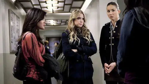Pequeñas mentirosas Temporada 1 Episodios 19 • Sub Español
