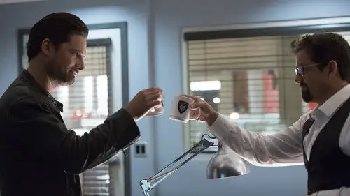 Motive S4E4 • Oglądaj Online