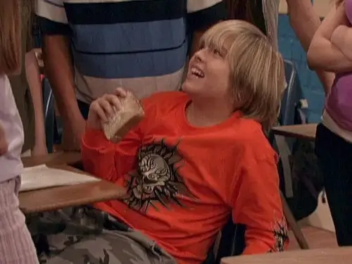 Hotel, dulce hotel: Las aventuras de Zack y Cody Temporada 3 Episodios 2 • Sub Español