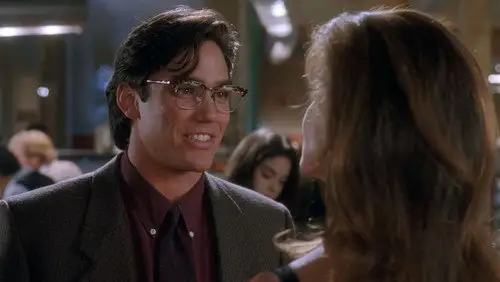 Lois y Clark: Las nuevas aventuras de Superman Temporada 1 Episodios 1 • Sub Español