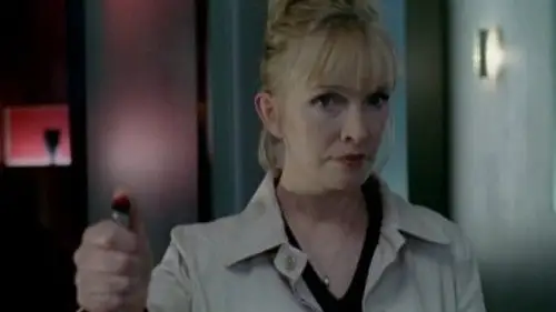 Spooks (Doble identidad) Temporada 4 Episodios 10 • Sub Español