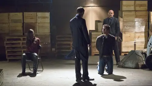Arrow Temporada 1 Episodios 7 • Sub Español