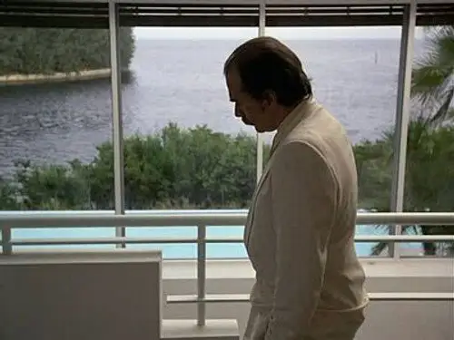 Corrupción en Miami Temporada 2 Episodios 9 • Sub Español