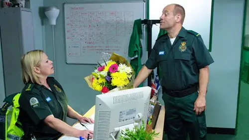 Casualty Temporada 28 Episodios 6 • Sub Español