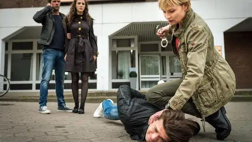 Hamburgo 112 Temporada 12 Episodios 17 • Sub Español