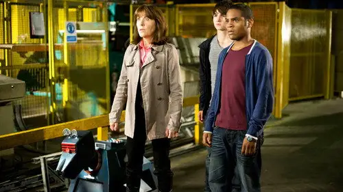 Las aventuras de Sarah Jane Temporada 1 Episodios 1 • Sub Español