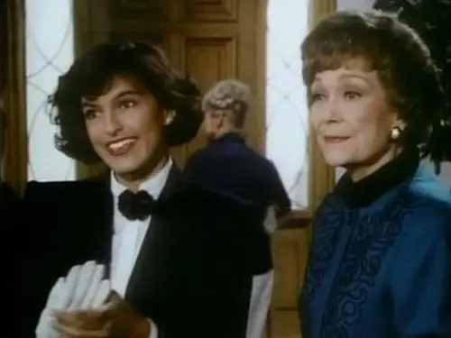 Falcon Crest Temporada 7 Episodios 19 • Sub Español