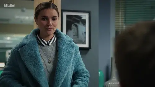 Casualty Temporada 32 Episodios 25 • Sub Español