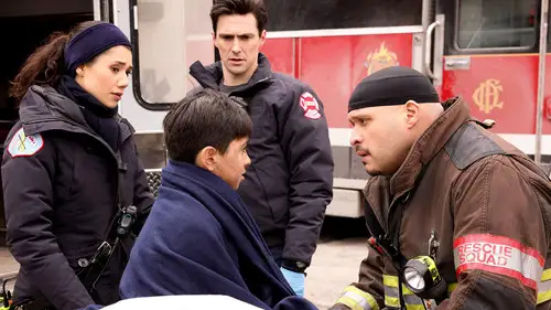 Chicago Fire Temporada 10 Episodios 16 • Sub Español