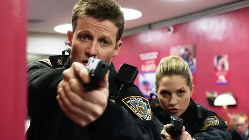 Familia de policías Temporada 6 Episodios 17 • Sub Español