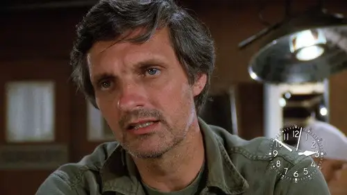 M*A*S*H Temporada 8 Episodios 11 • Sub Español
