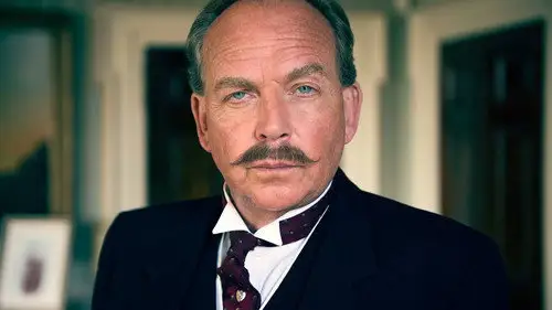 Agatha Christie: Poirot Temporada 13 Episodios 4 • Sub Español