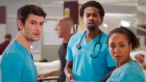 Holby City Temporada 22 Episodios 10 • Sub Español