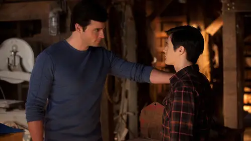 Smallville Temporada 10 Episodios 16 • Sub Español