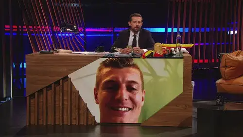 Late Night Berlin Temporada 1 Episodios 11 • Sub Español