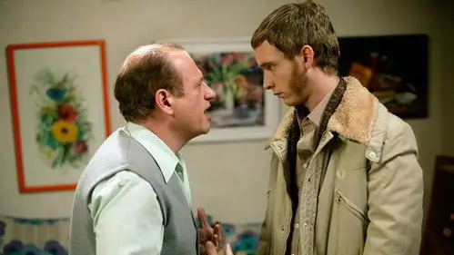 Cuéntame cómo pasó Temporada 8 Episodios 15 • Sub Español