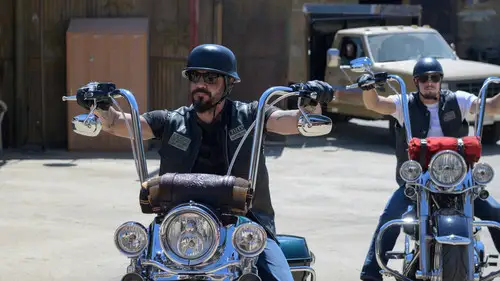 Mayans M.C. Temporada 2 Episodios 9 • Sub Español