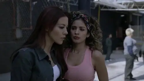 Enemigo íntimo Temporada 1 Episodios 12 • Sub Español