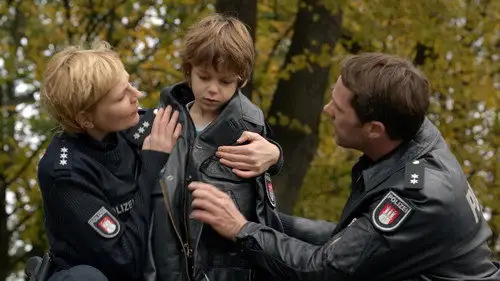 Hamburgo 112 Temporada 13 Episodios 14 • Sub Español