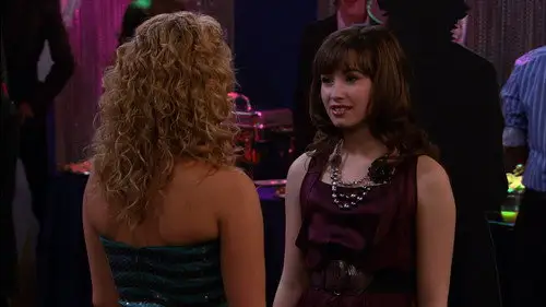 Sunny entre estrellas Temporada 1 Episodios 6 • Sub Español
