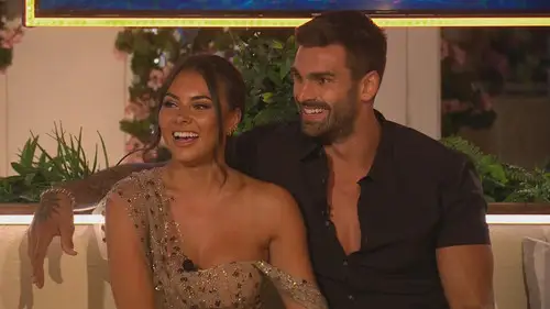Love Island: Aftersun Temporada 6 Episodios 8 • Sub Español