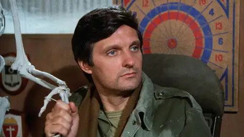 M*A*S*H Temporada 2 Episodios 1 • Sub Español