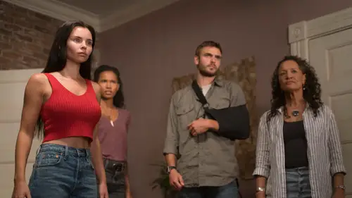 Siren Temporada 2 Episodios 1 • Sub Español
