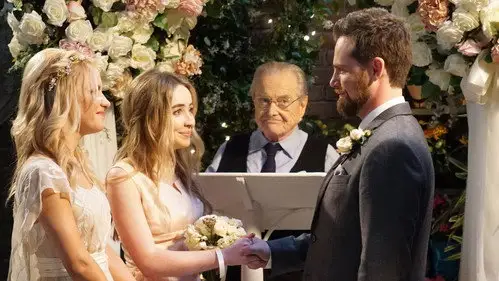 Riley y el mundo Temporada 3 Episodios 10 • Sub Español