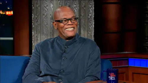The Late Show with Stephen Colbert Temporada 8 Episodios 12 • Sub Español