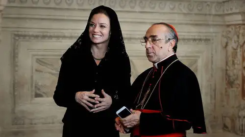 The Young Pope Temporada 1 Episodios 4 • Sub Español