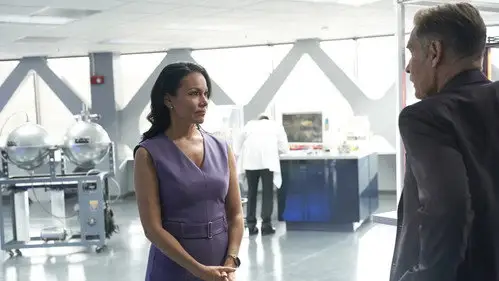 Black Lightning Temporada 4 Episodios 4 • Sub Español