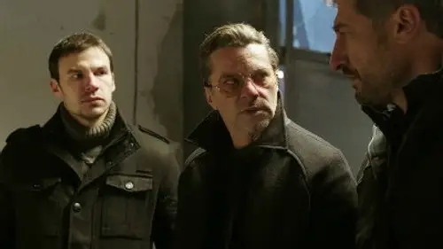 Infiltrado Temporada 3 Episodios 10 • Sub Español
