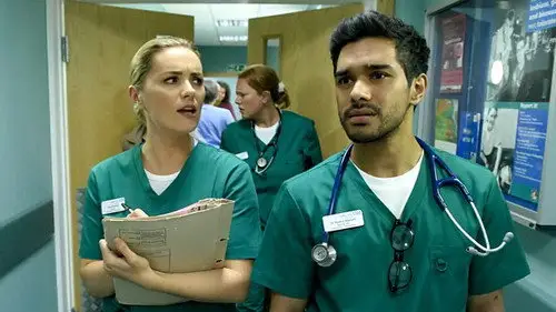 Casualty Temporada 32 Episodios 12 • Sub Español