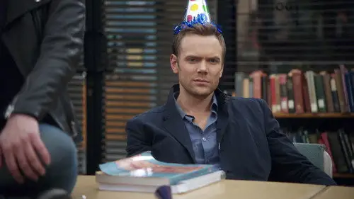 Community Temporada 2 Episodios 10 • Sub Español